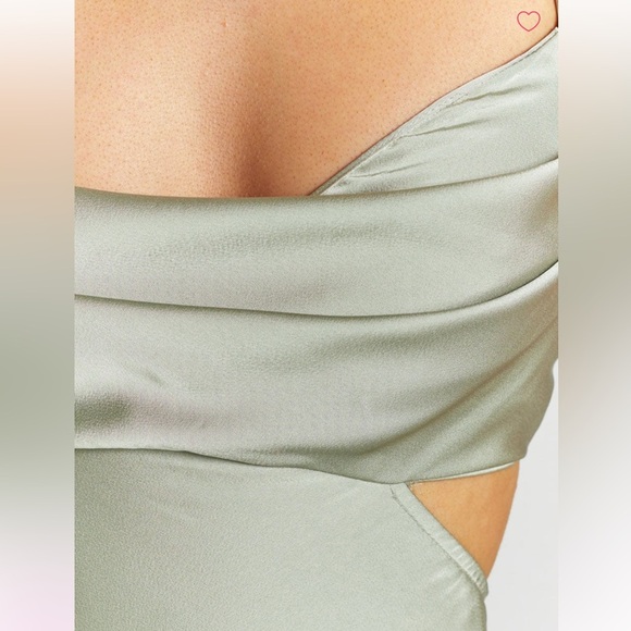 NWT Beginning Boutique cut out maxi dress in Sage. Silky backless strappy sheath - Picture 5 of 15
